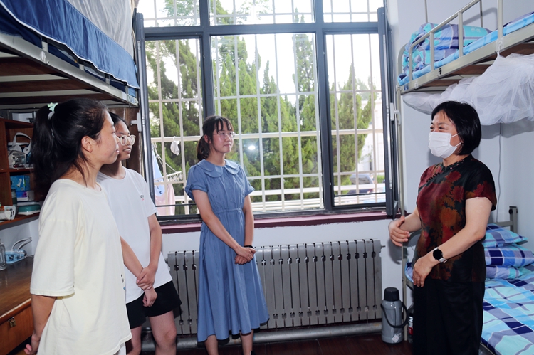 你好新同学哈工大威海喜迎2022级新生