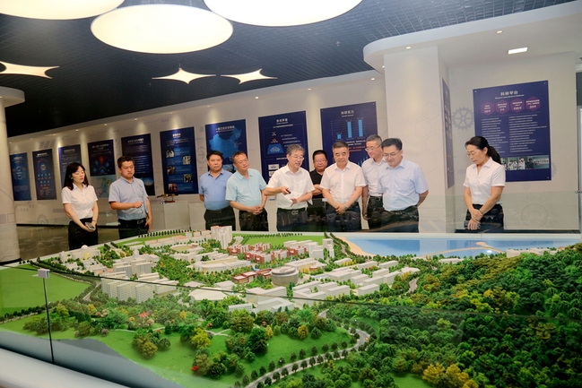 市政府与我校区合作建立水处理新技术产业化与水污染防治威海实验基地